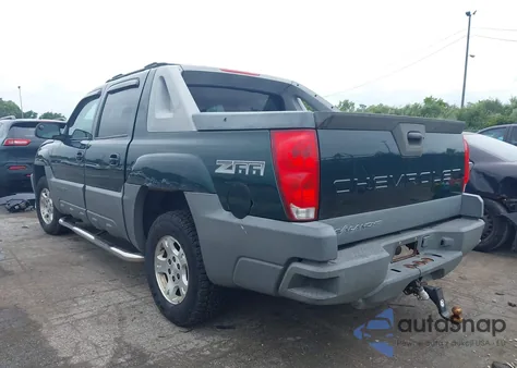 2002 Chevrolet Avalanche 1500 from USA, damaged, VIN 3GNEC13T22G279336
